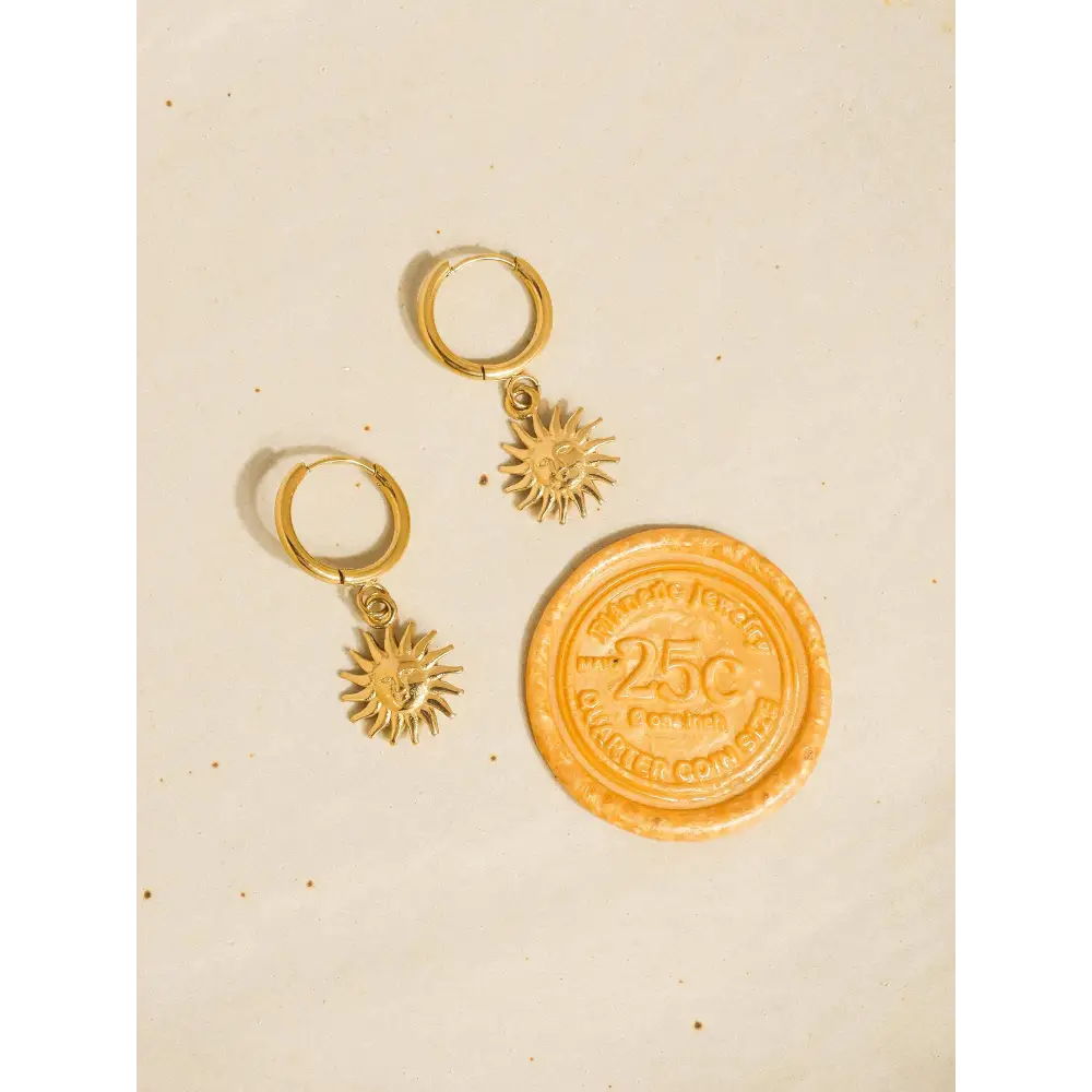 Maiq Accessories - Pascale Sun hoop Earring Yellow Gold