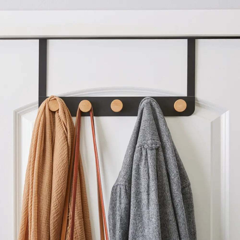 Moda At Home - Essex Door Hanger MetalW/5 Wooden Knobs