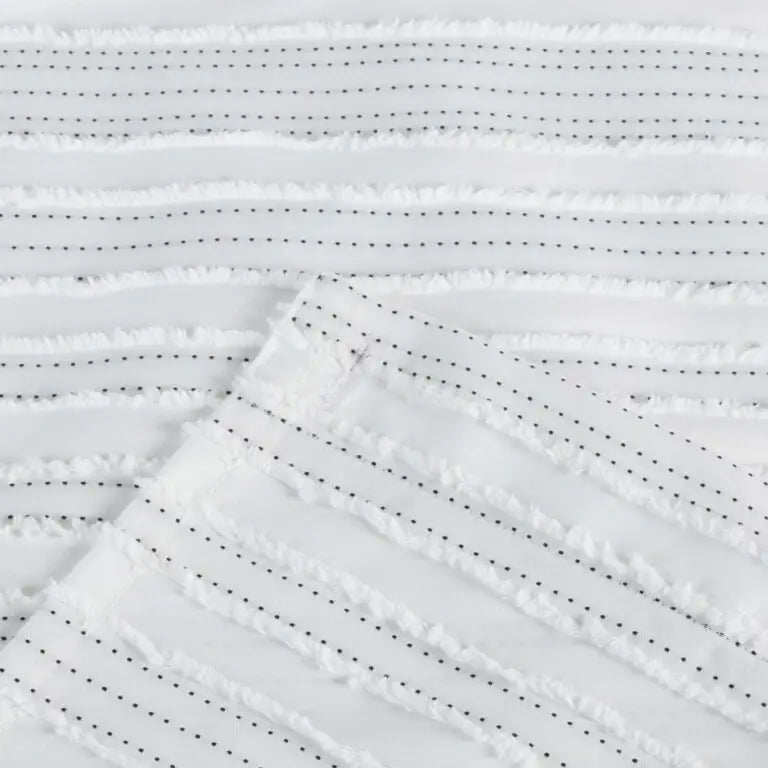 Moda At Home - Trafalgar Shower Curtain Backstitch W/Fringe White 71x71’’