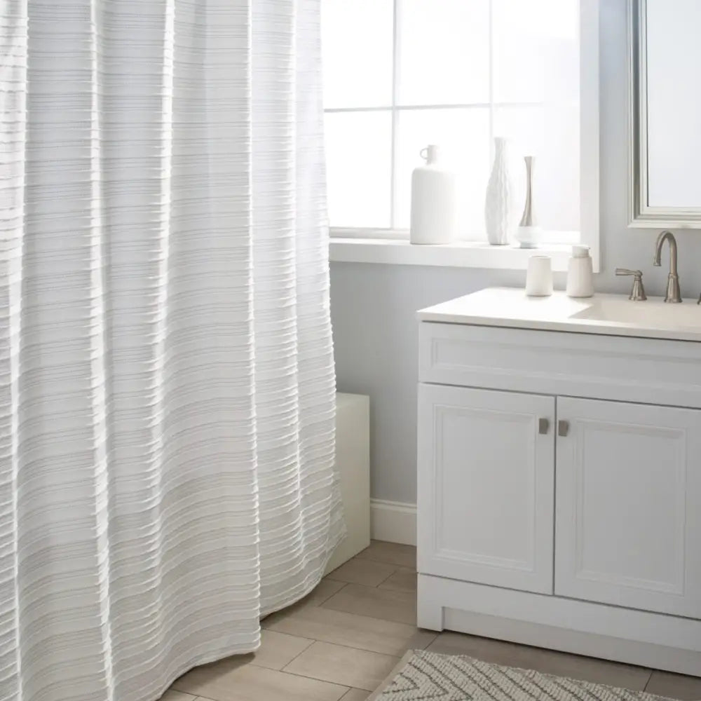 Moda At Home - Trafalgar Shower Curtain Backstitch W/Fringe White 71x71’’