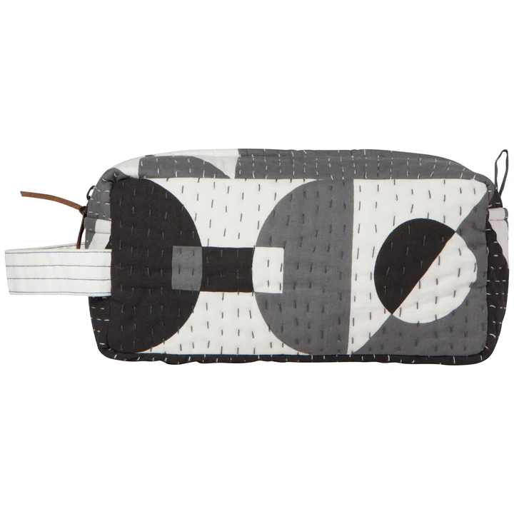 Eclipse Formation Dopp Bag