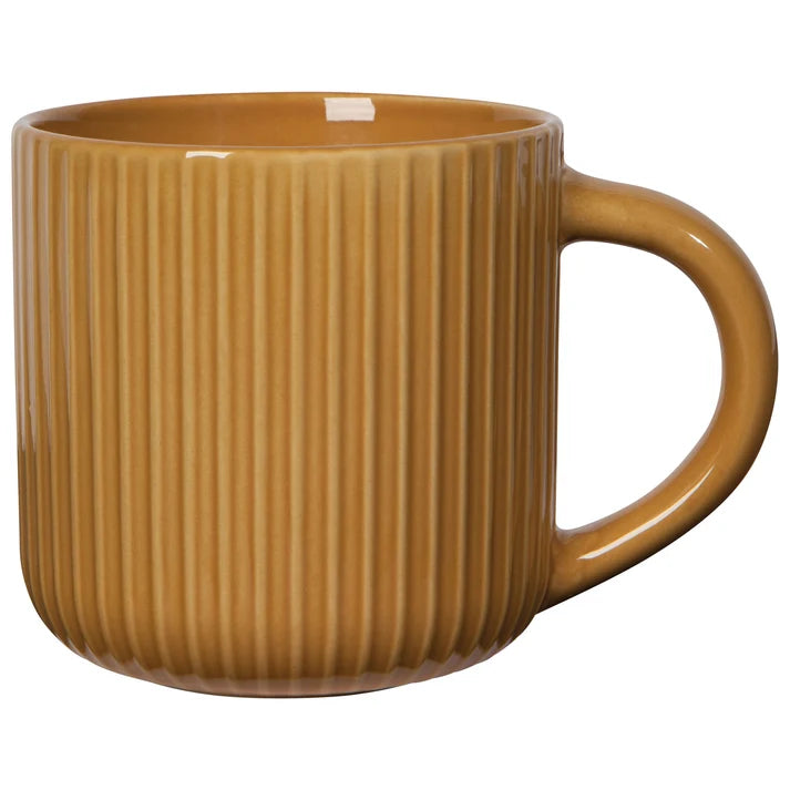 Golden saffron fluted stoneware mug with vertical ribbing and a rounded handle – PABOOM