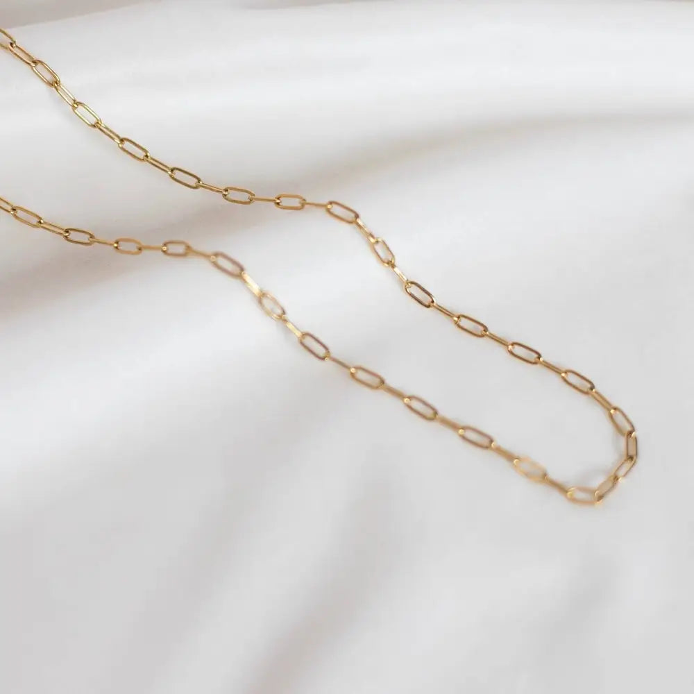 PETITE GOLD - Chunky Paperclip Chain 18’’