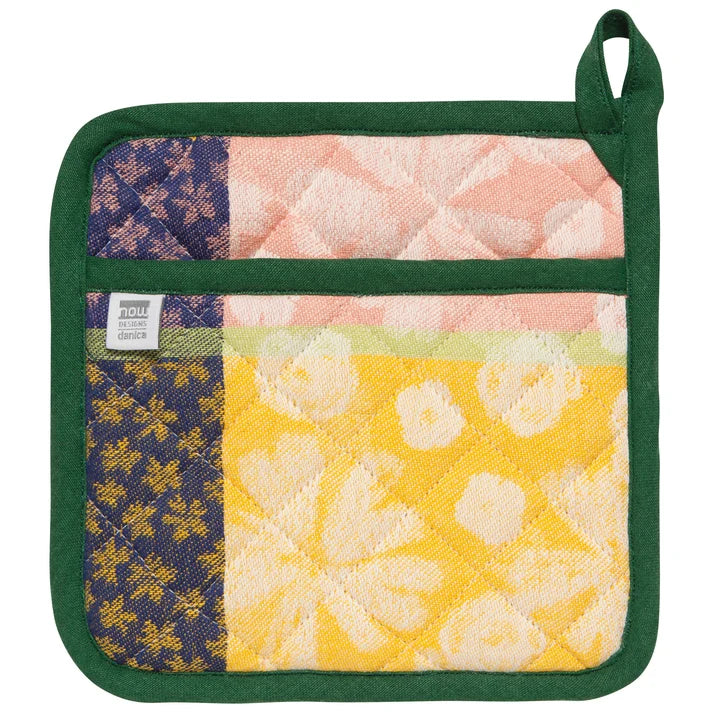 Square jacquard potholder with a green quilted patchwork of florals and a fabric hanging loop – PABOOM