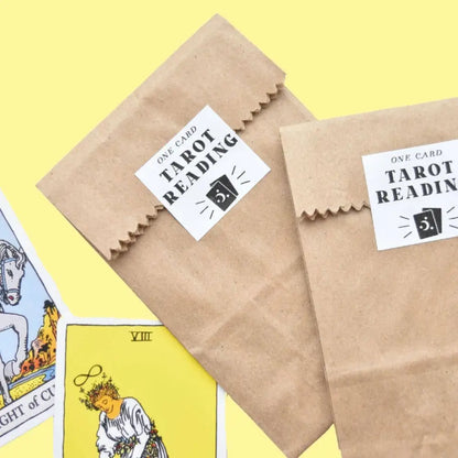 Riley Grae - One Card Tarot Reading