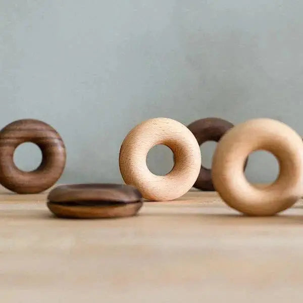 Smile Boutiques - Wooden Donut Bag Clips - Eco Friendly Plastic Free Walnut