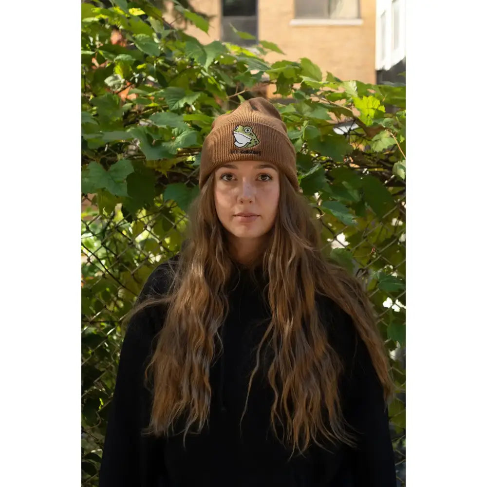Stay Home Club - Hey Gorgeous (Frog) Beanie Knit Toque Biscuit