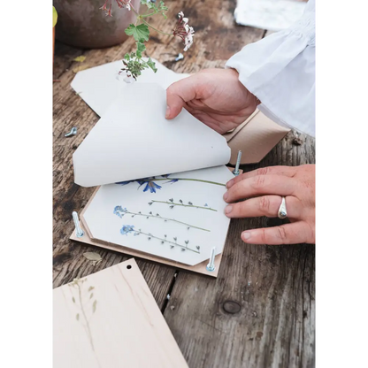 Studio Wald - UK Made - Cosmos Flower Press