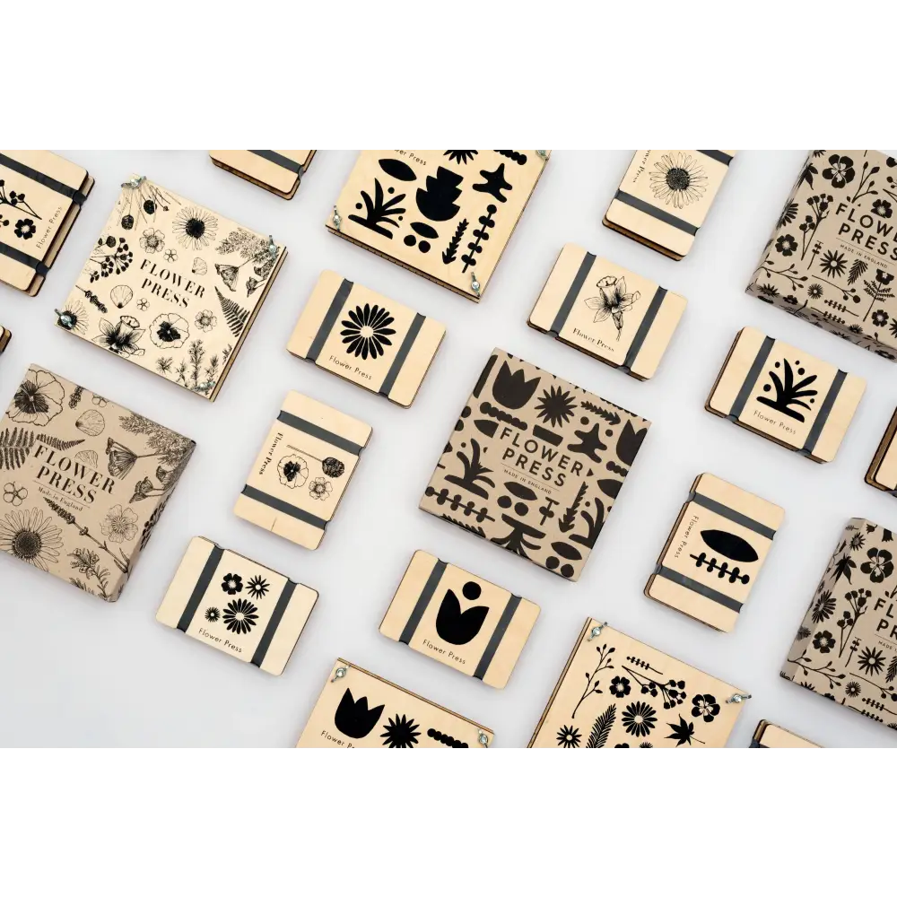 Studio Wald - UK Made - Silhouette Pocket Flower Press