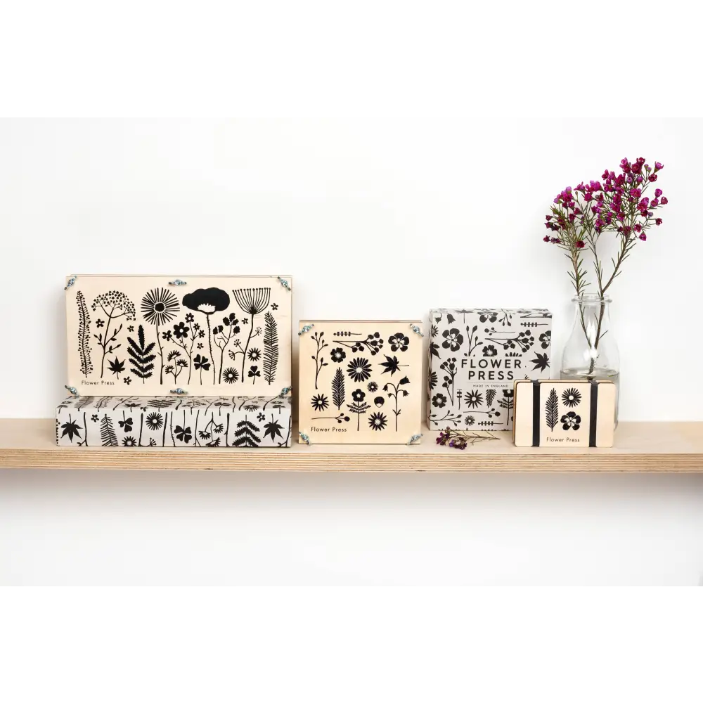 Studio Wald - UK Made - Silhouette Pocket Flower Press