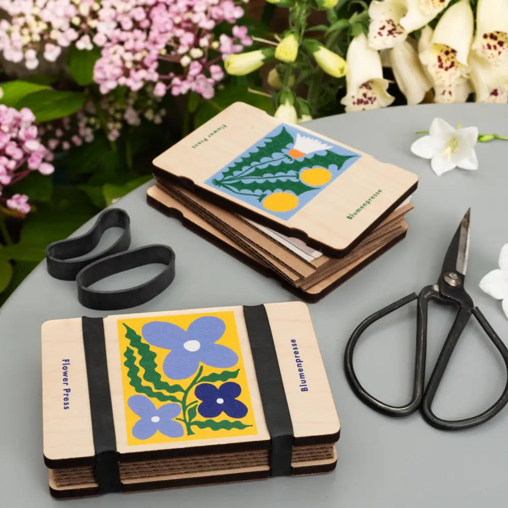 Studio Wald - UK Made - Smock Pocket Flower Press