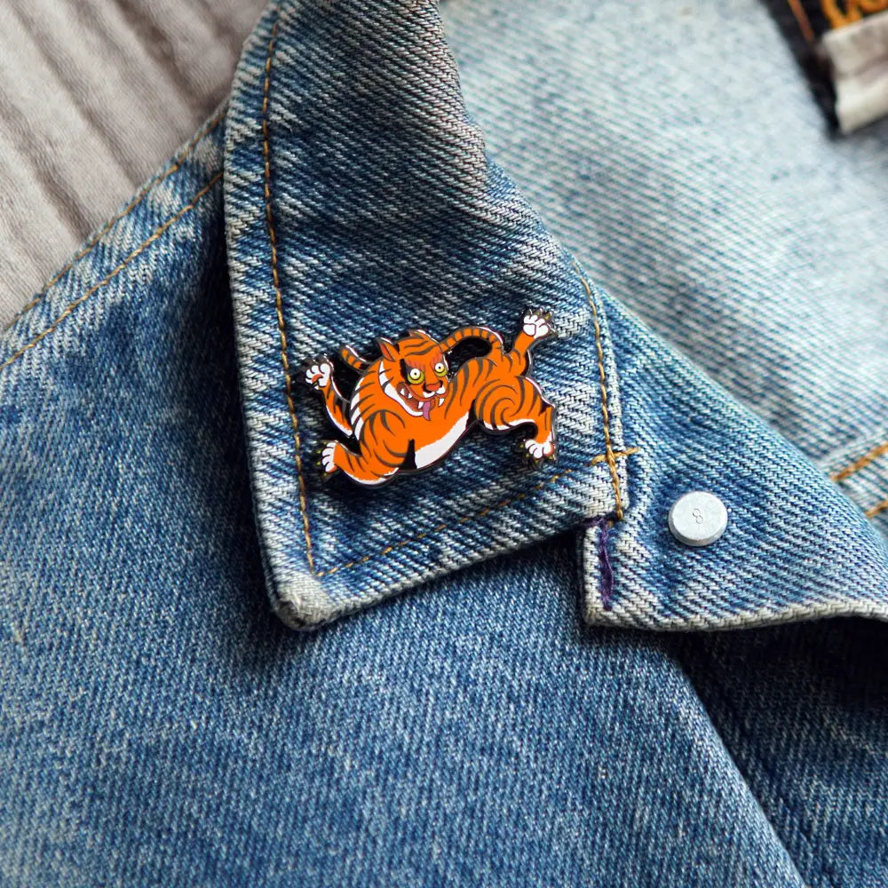 Stuntin Goods - Tiger Enamel Pin - orange tiger enamel pin