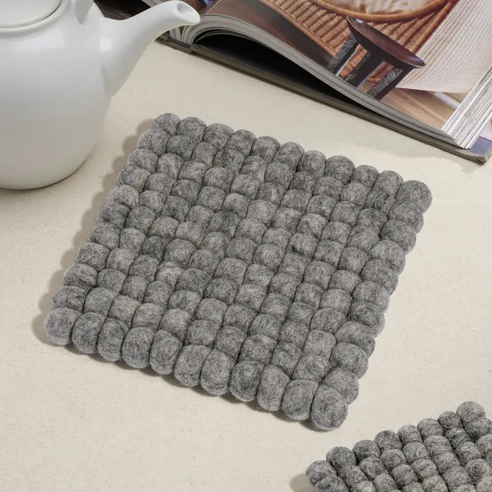 Torre & Tagus - Felted Wool Ball Trivet Light Grey