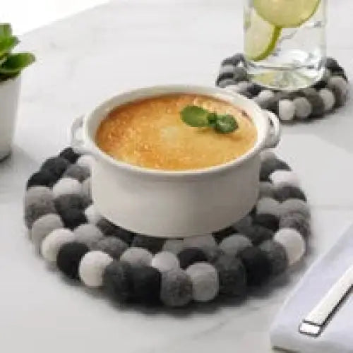 Modwool Black Felt Ball Trivet - PABOOM