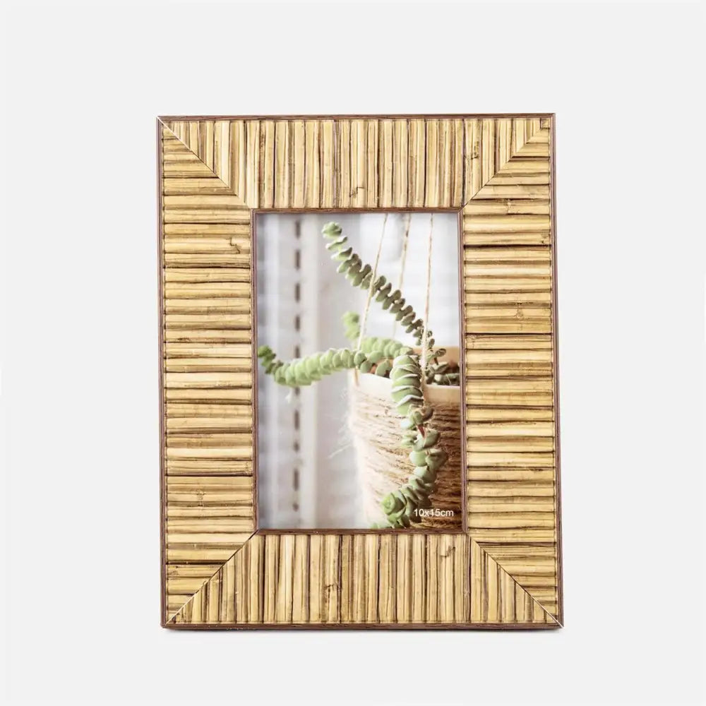 Reed-Look Photo Frame - 4 x 6”