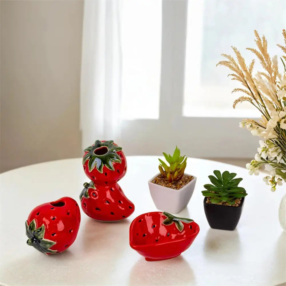 Strawberry Dish - PABOOM