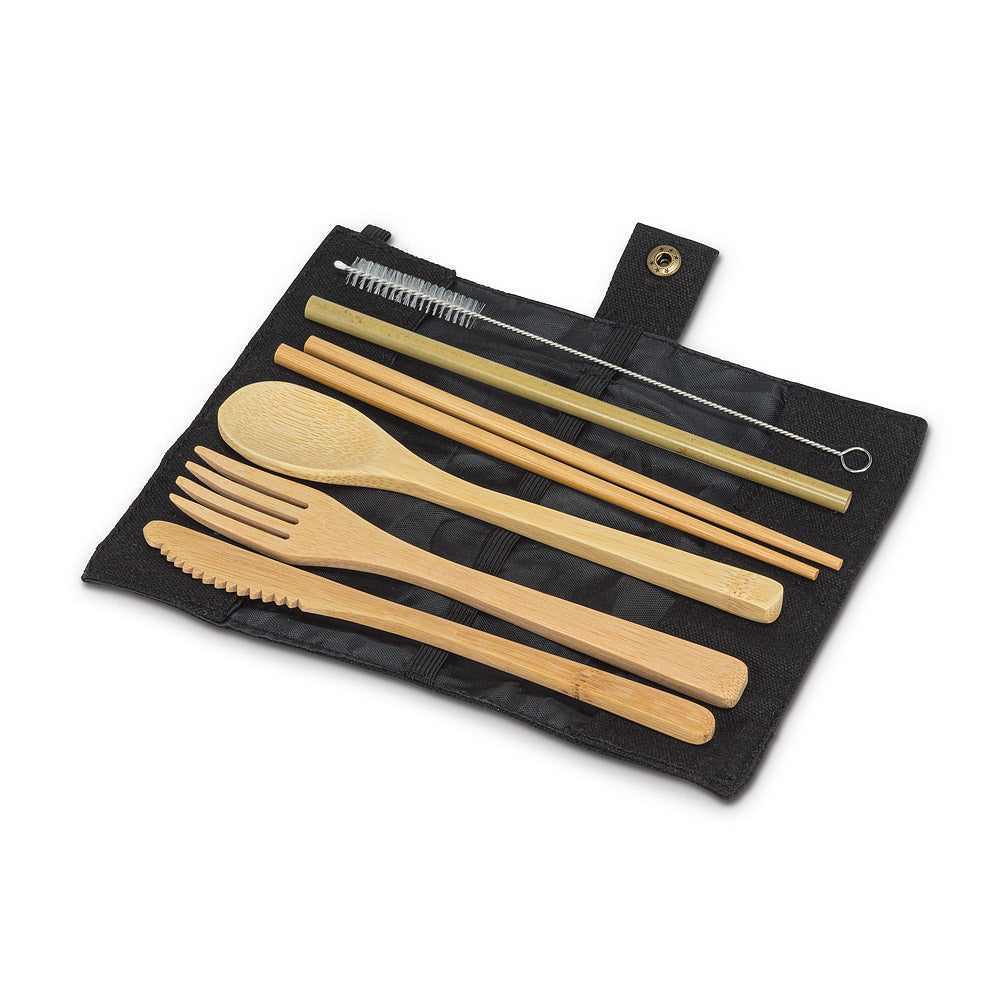 Cutlery Set In Roll Black