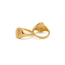 Flowers Oval Signet Ring-Gold Vermeil